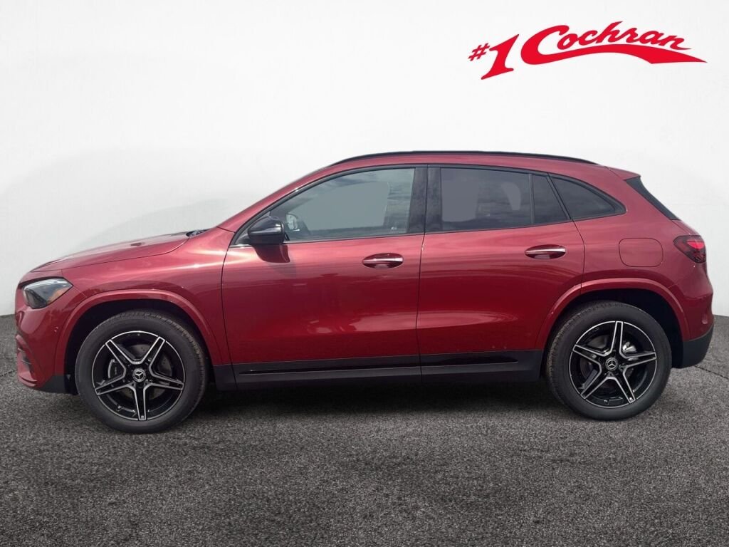 New 2026 MANUFAKTUR Patagonia Red Metallic Mercedes-Benz GLA 250 image 10