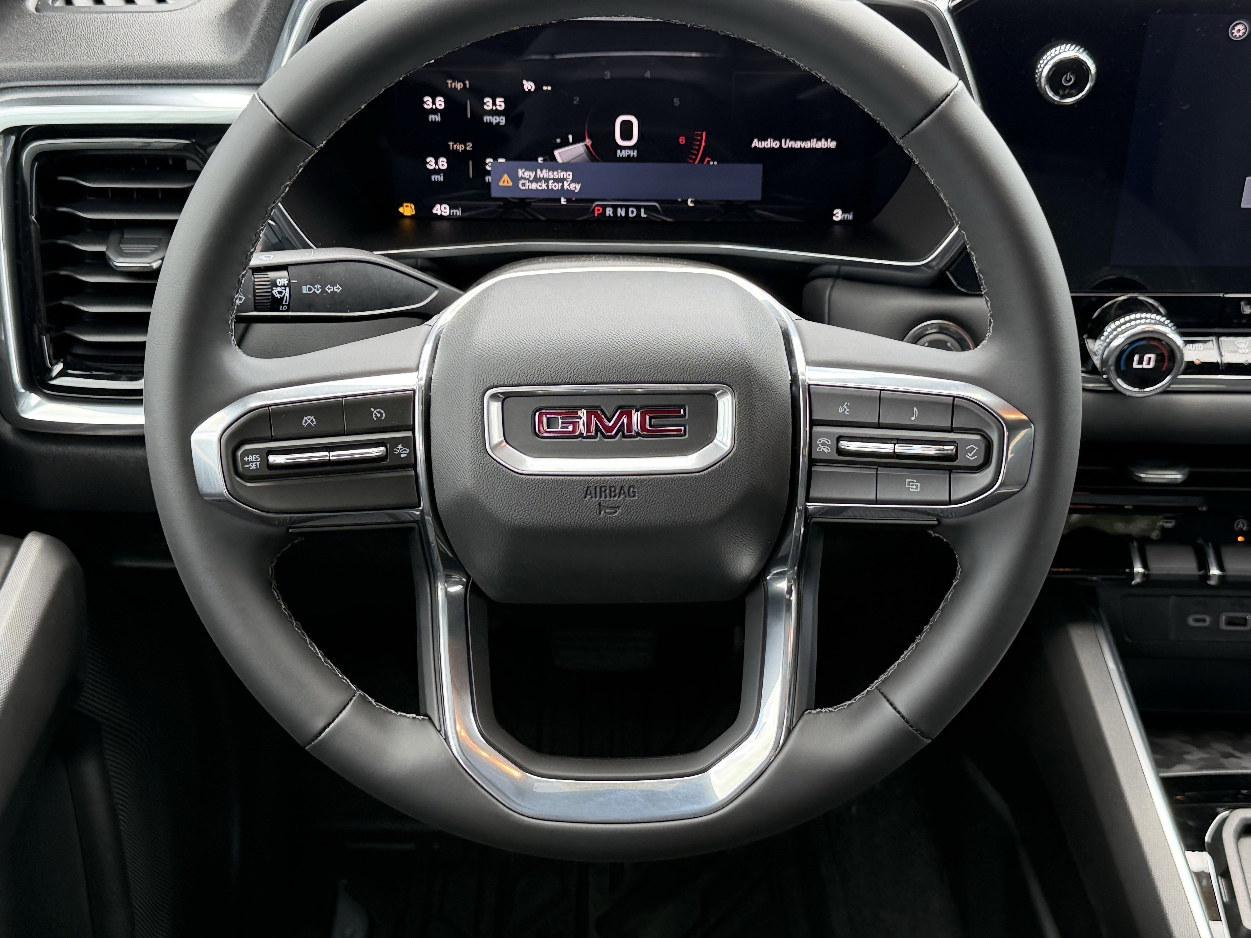 2026 GMC Canyon Elevation - Photo 11