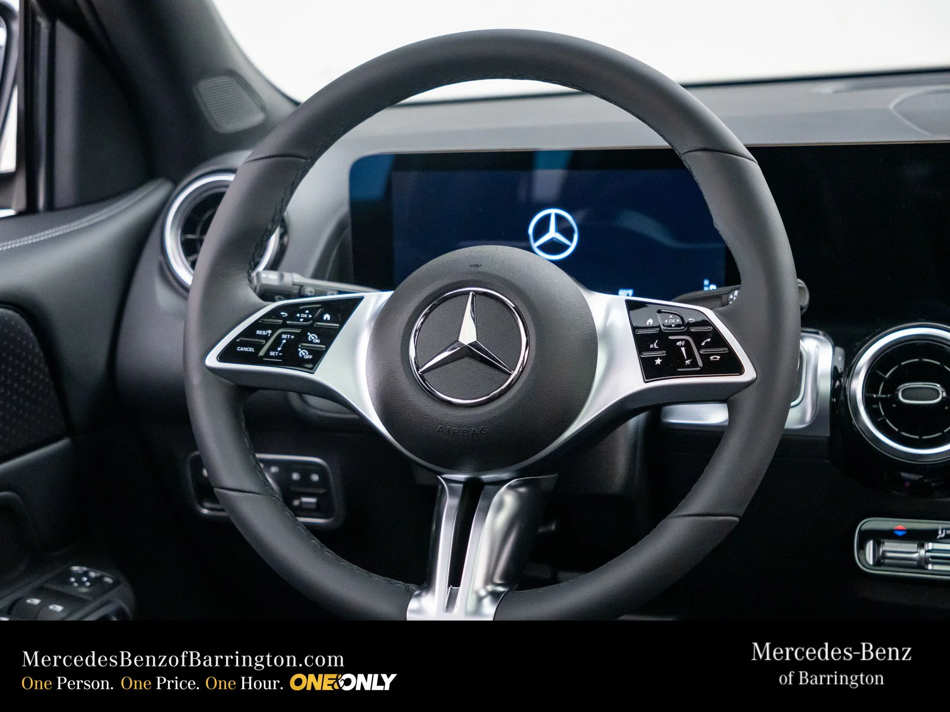 New 2026 Gray Mercedes-Benz GLB 250 image 12