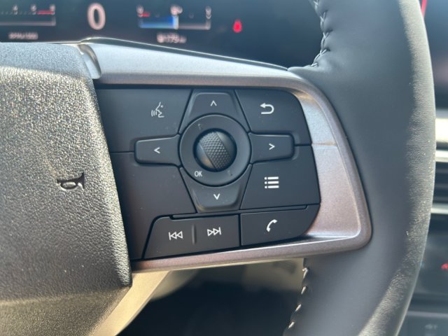 2026 Nissan Sentra SV - Photo 12