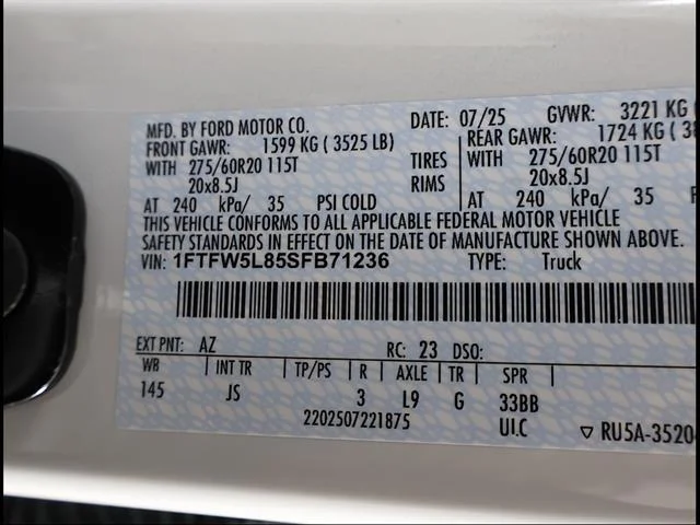 Used 2025 Star White Metallic Tri-Coat Ford Lariat image 12