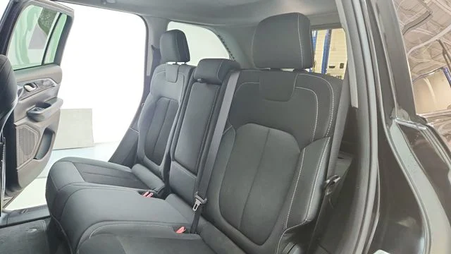 Used 2023 Black Jeep Laredo image 22