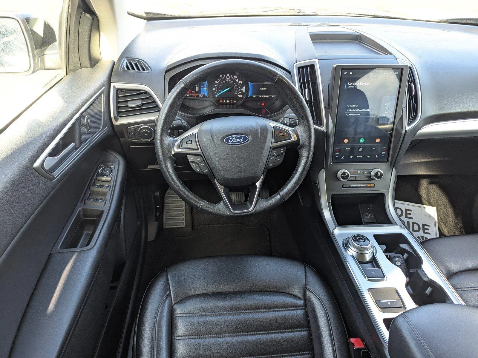 Used 2022 Agate Black Ford SEL image 28