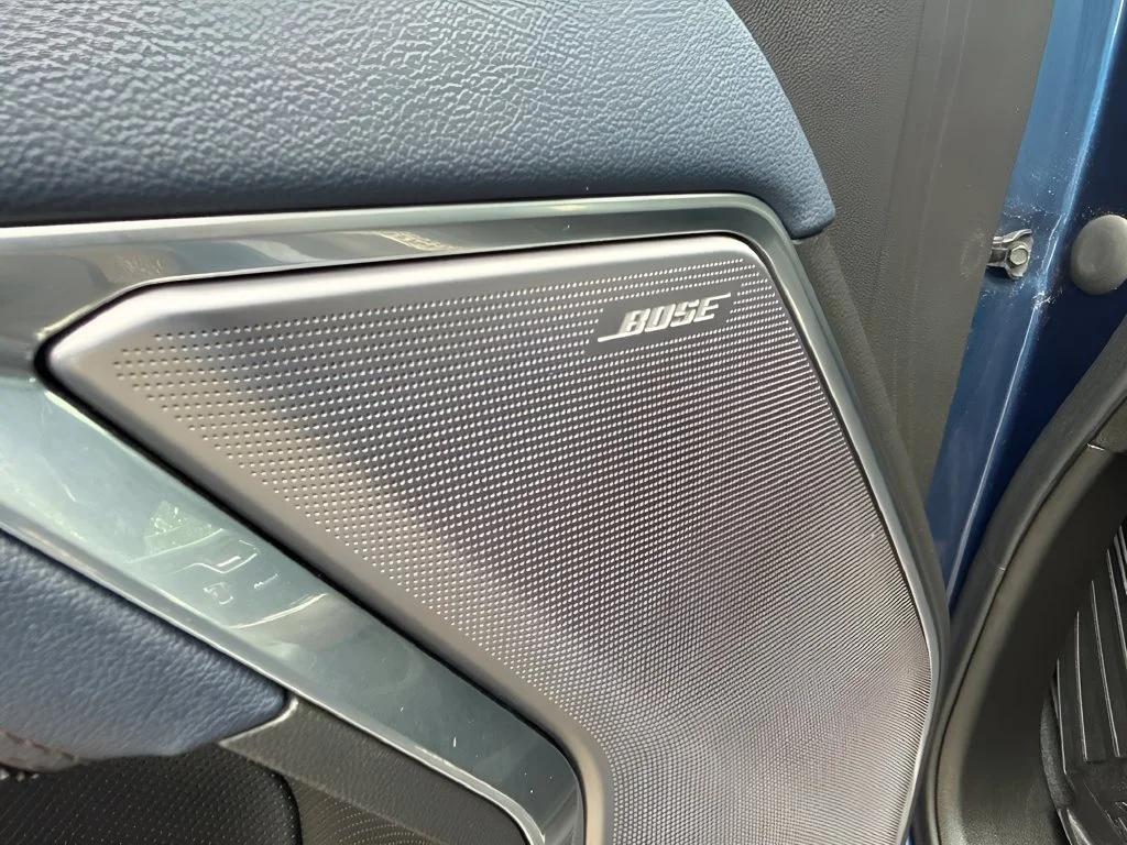 Used 2023 NORTHSKY BLUE METALLIC Chevrolet High Country image 30