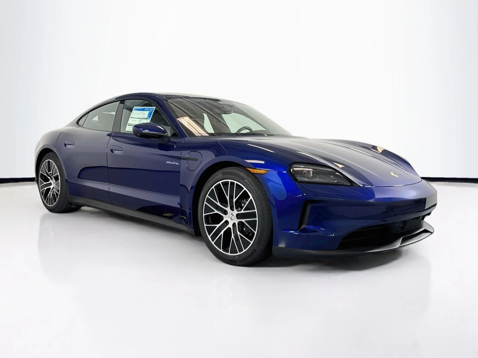 New 2026 Gentian Blue Metallic Porsche  image 7