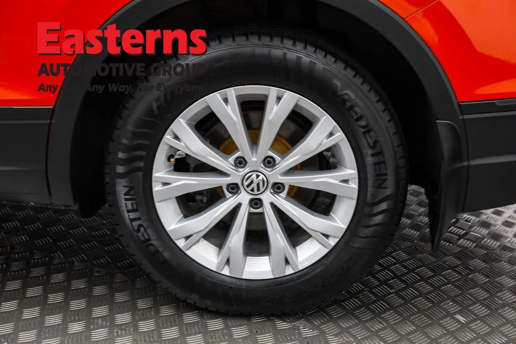 Used 2019 Orange Volkswagen 2.0T S image 32