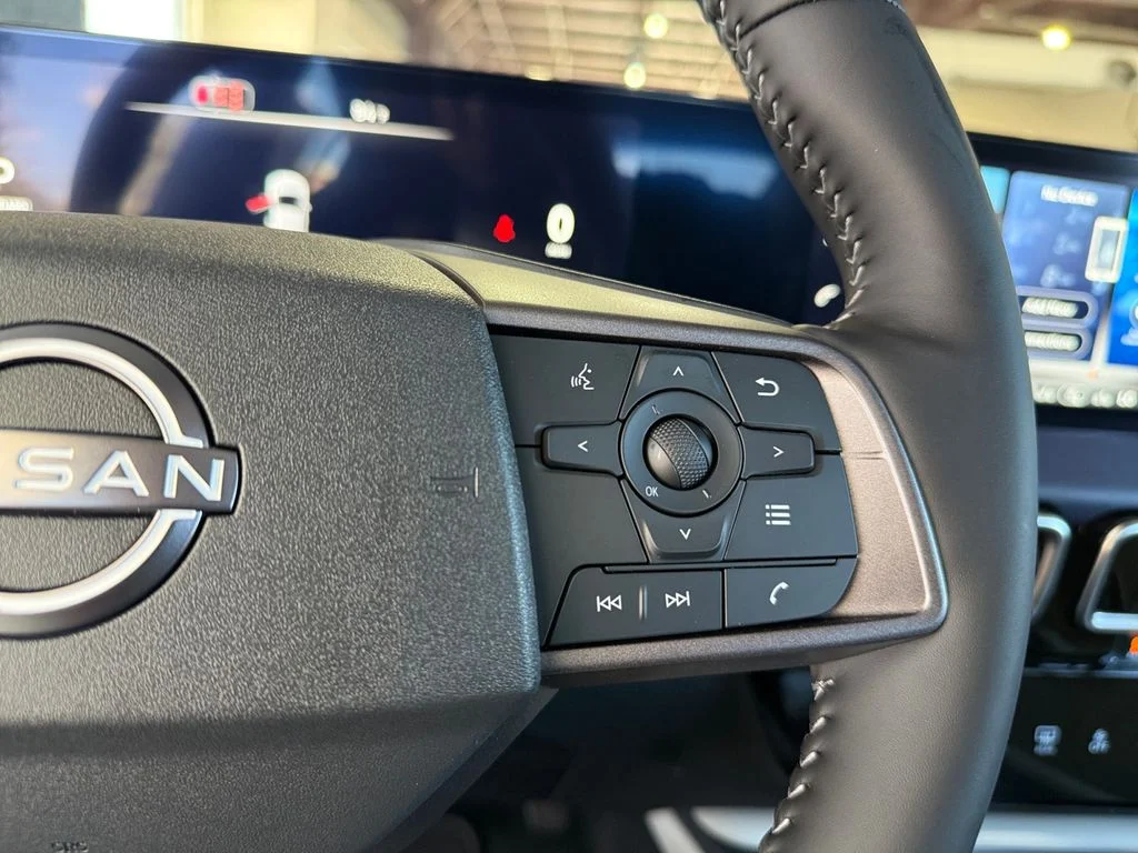 New 2027 Brown Nissan SL image 25