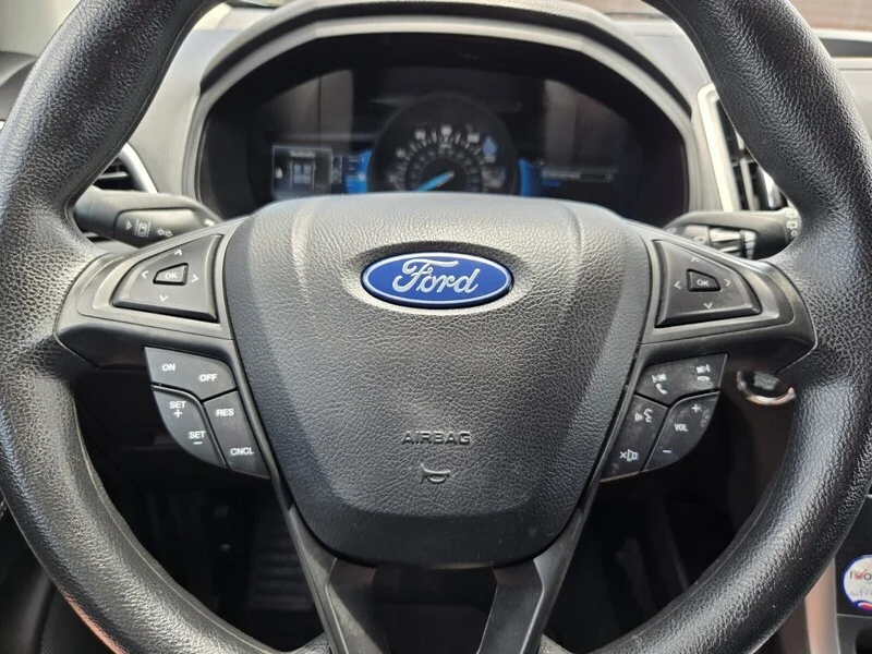 Used 2022 Silver Metallic FORD SE AWD image 26