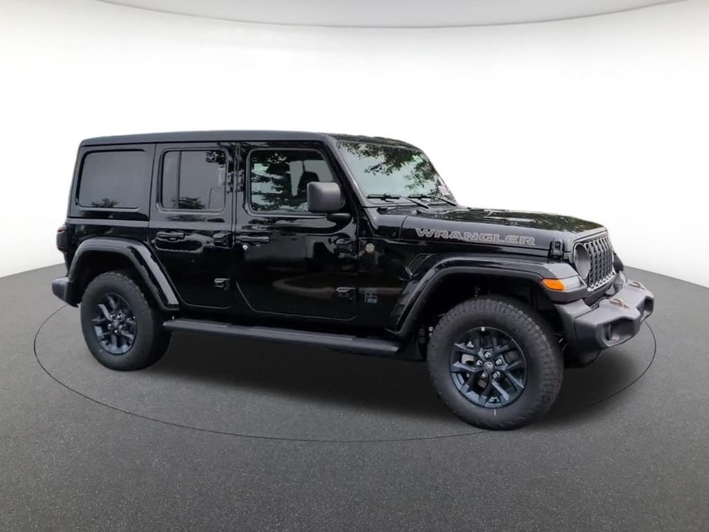 New 2026 Black Clear-Coat Exterior Paint Jeep 85th Anniversary Edition image 3