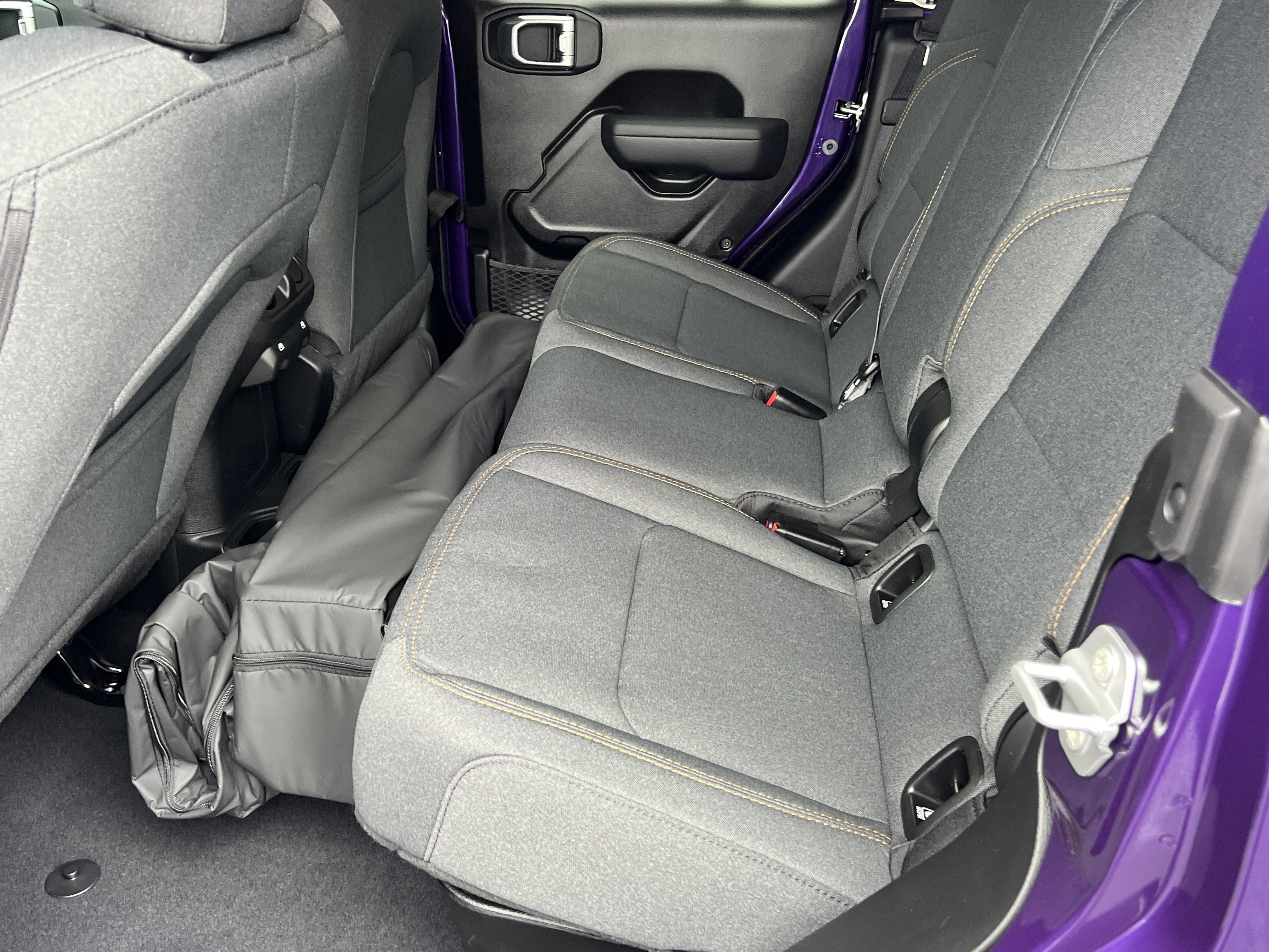 New 2026 Reign Jeep Sport S image 16