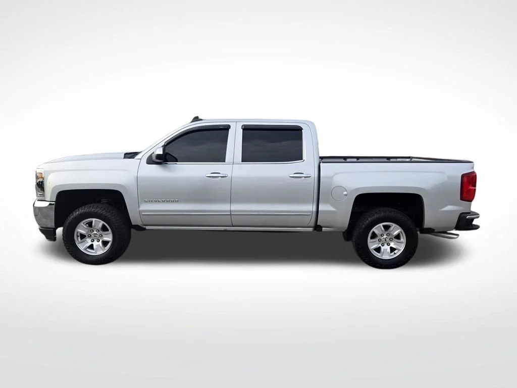 Used 2018 Silver Chevrolet LTZ image 6