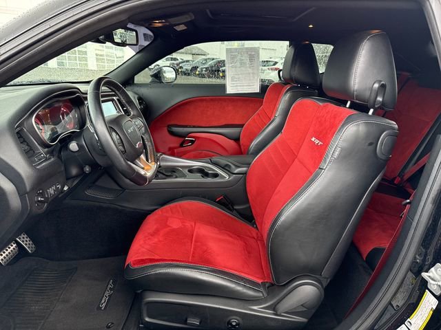 Used 2016 Pitch Black Clearcoat Dodge SRT Hellcat image 15