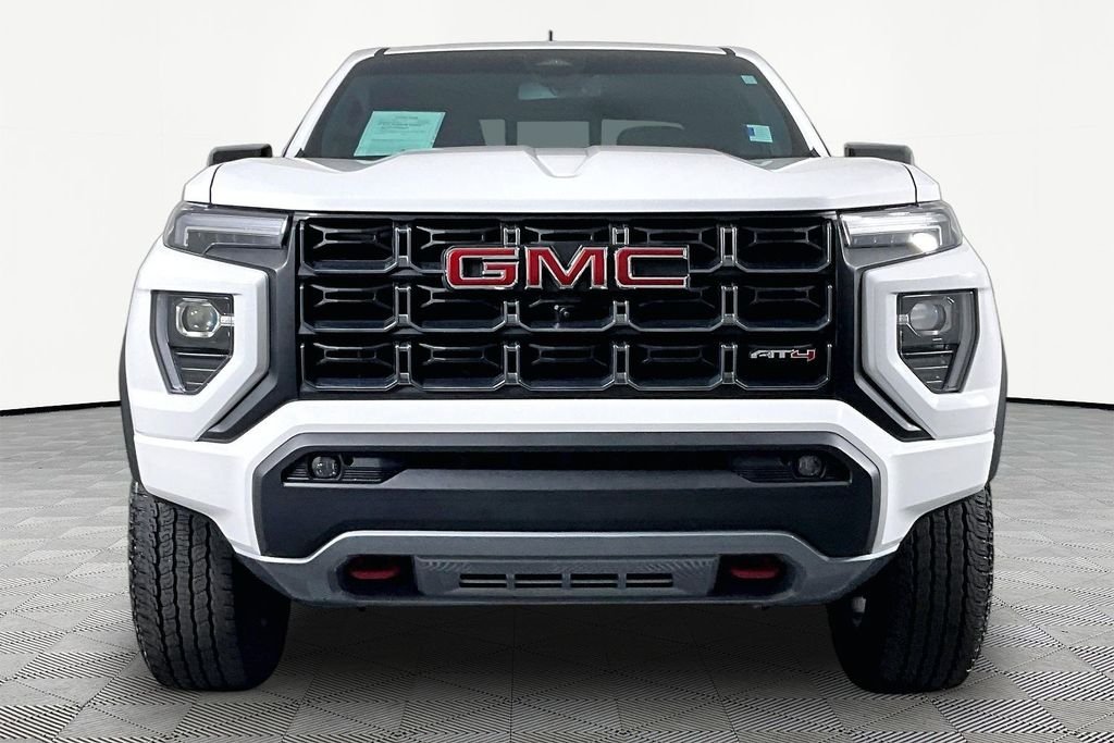 Used 2024 White GMC AT4 image 2