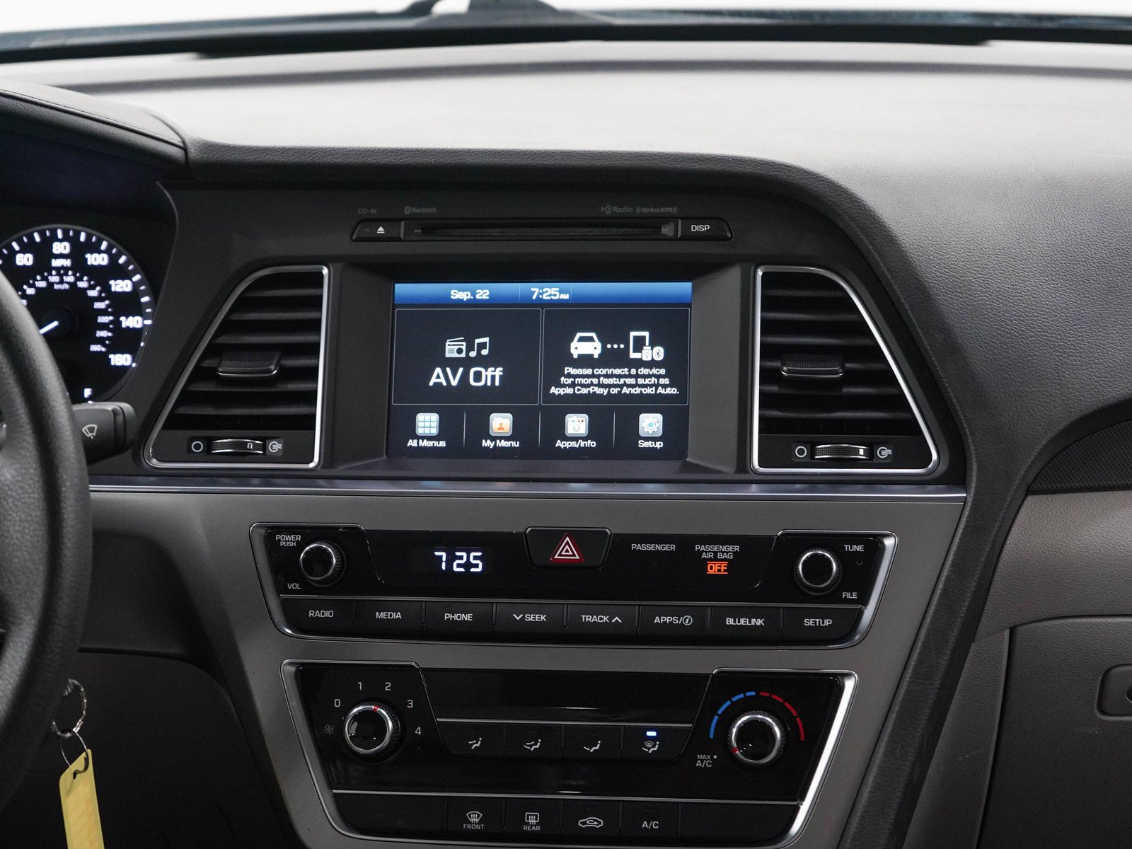 Used 2017 Phantom Black Hyundai Sport 2.4L image 15