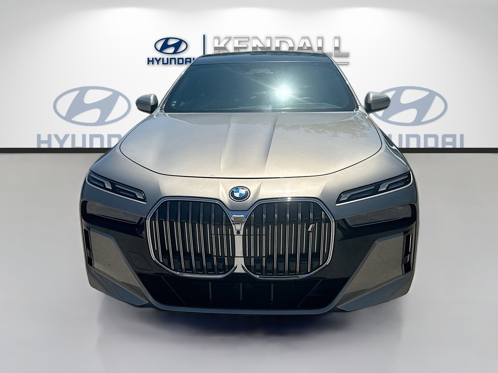Used 2023 BMW i7 Base with VIN WBY53EJ01PCL81020 for sale in Miami, FL