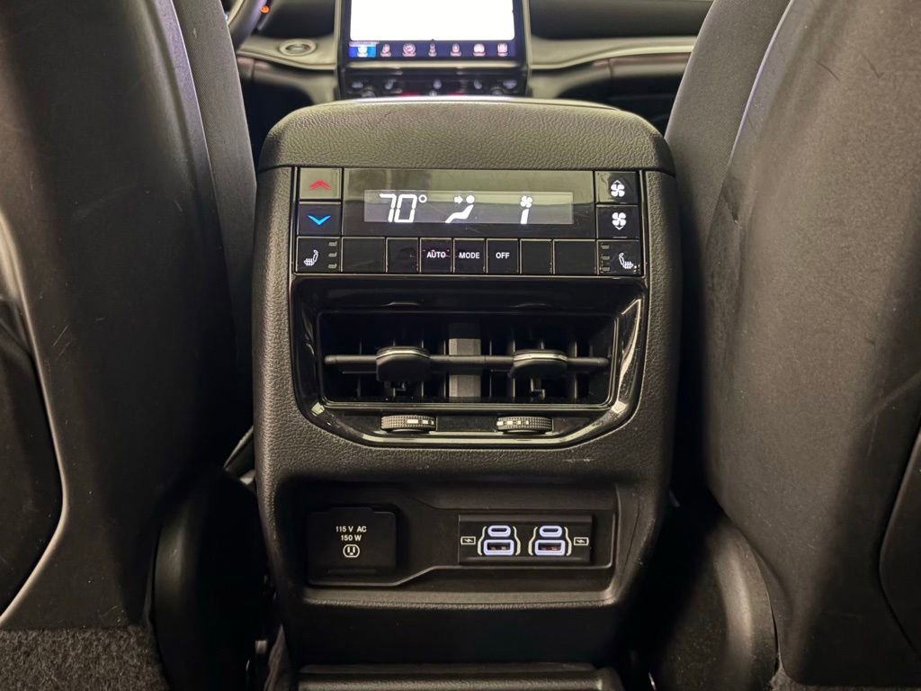 Used 2021 White Jeep Limited 4x4 image 36