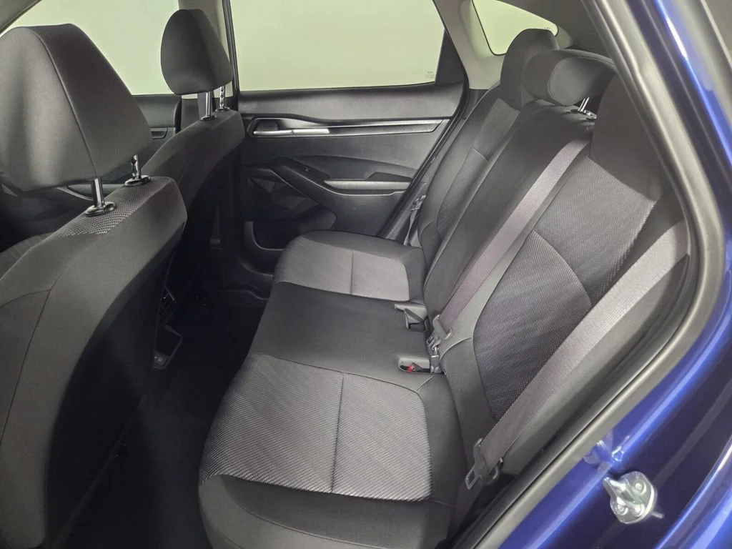 Used 2025 Dark Ocean Blue Kia LX image 24