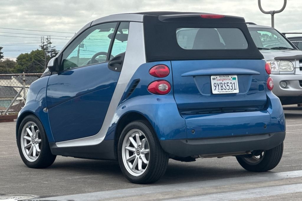 Used 2009 Blue smart Passion image 6