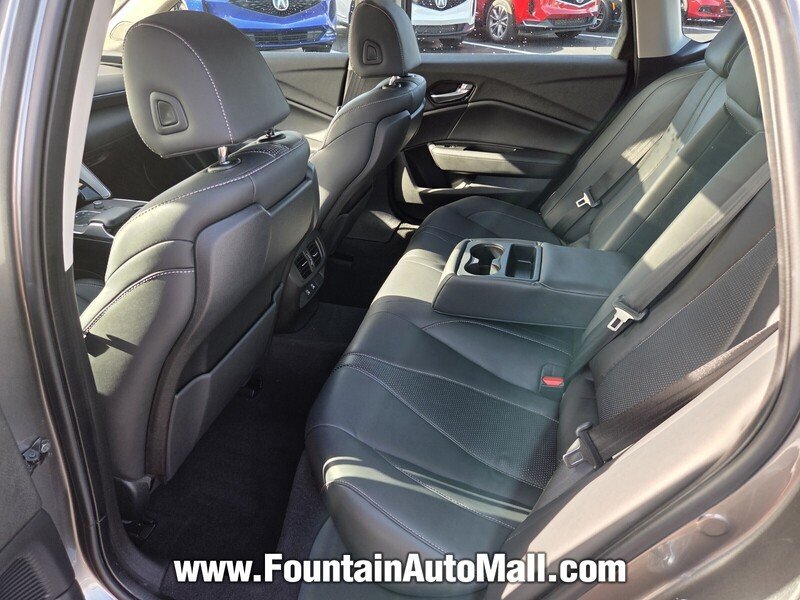 Used 2024 Liquid Carbon Metallic Acura FWD W/TECHNOLOGY PACKAGE image 9