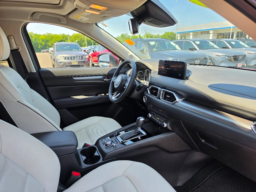 Used 2024 Soul Red Crystal Metallic Mazda 2.5 S Preferred Package image 27