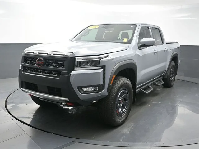 2025 Nissan Frontier PRO-4X Crew Cab 4X4's photo