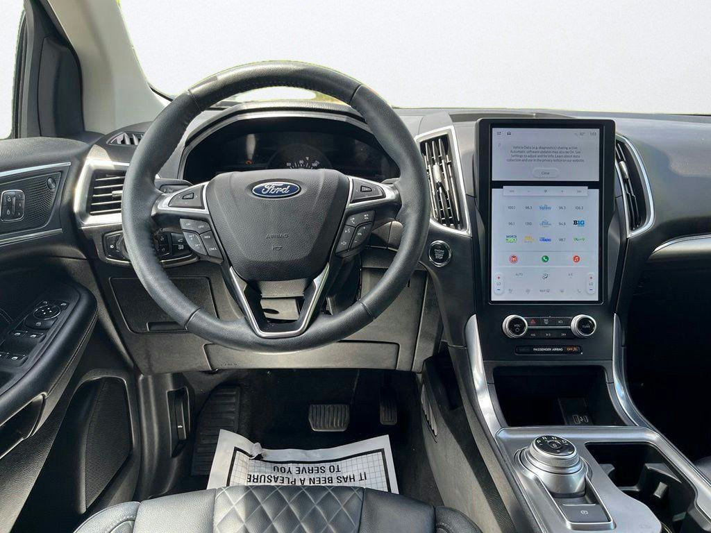 Used 2023 Black Ford Titanium image 18