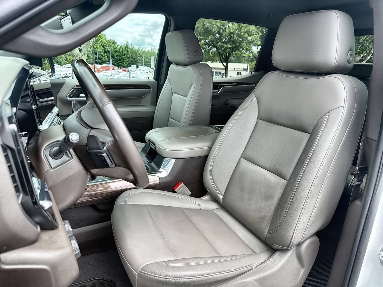 Used 2023 Summit White Chevrolet RST image 16