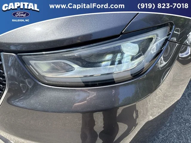 Used 2023 Gray Chrysler Touring L image 11