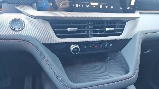 New 2026 Carbonized Gray Metallic Ford Active RWD image 30