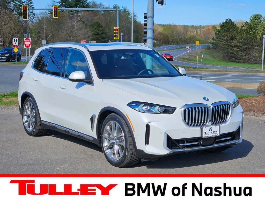 2026 BMW X5 xDrive50e's photo