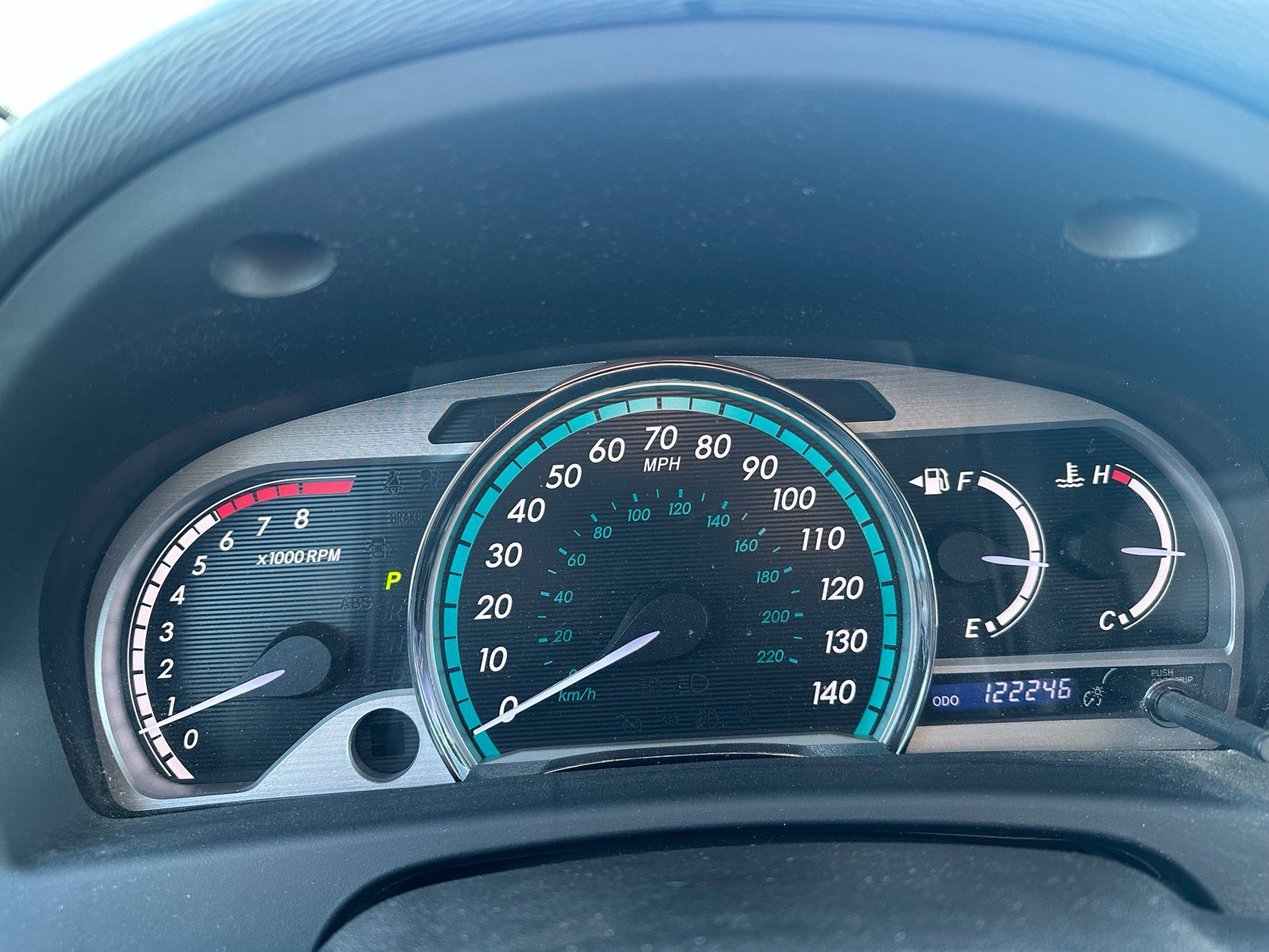 Used 2012 Silver Toyota XLE image 6