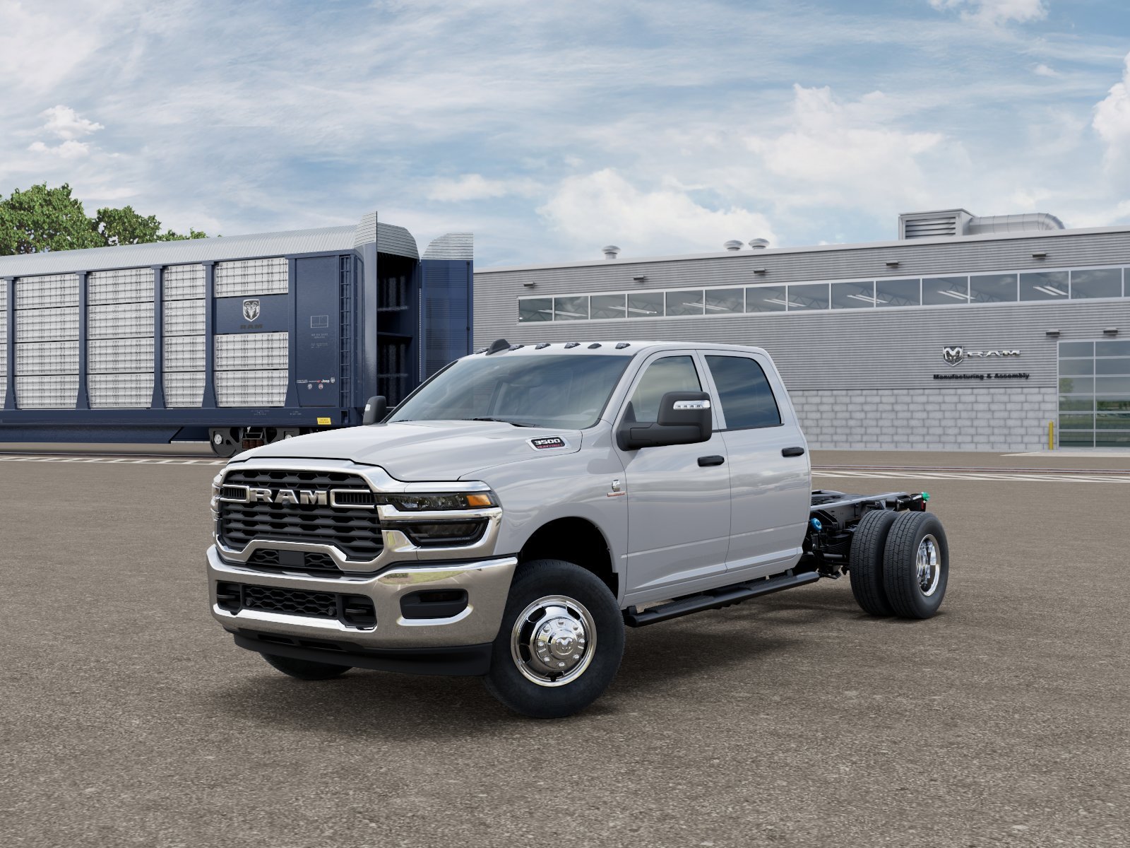 New 2026 Bright White Clear-Coat Exterior Paint RAM Tradesman image 27