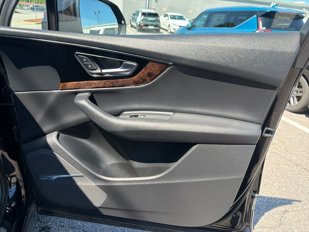 Used 2018  Audi 3.0T Prestige image 30