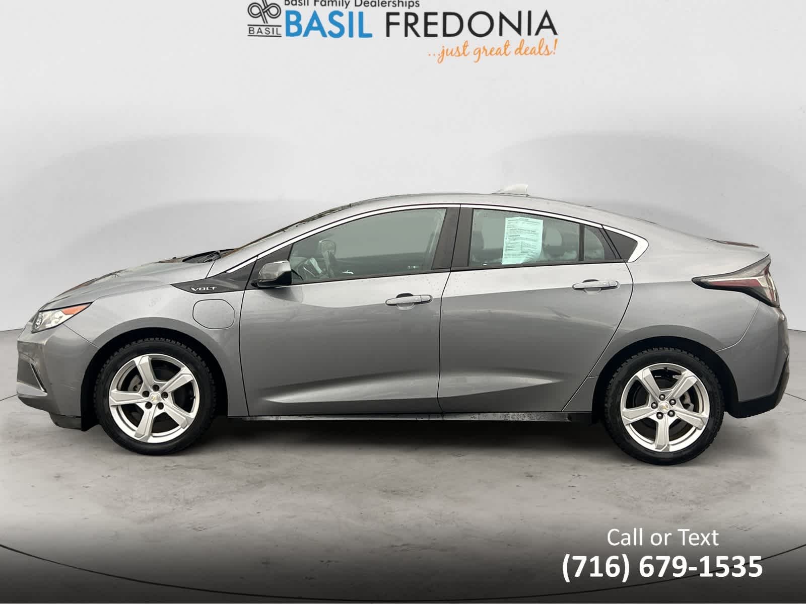 Used 2018 Chevrolet Volt LT with VIN 1G1RC6S53JU129962 for sale in Fredonia, NY