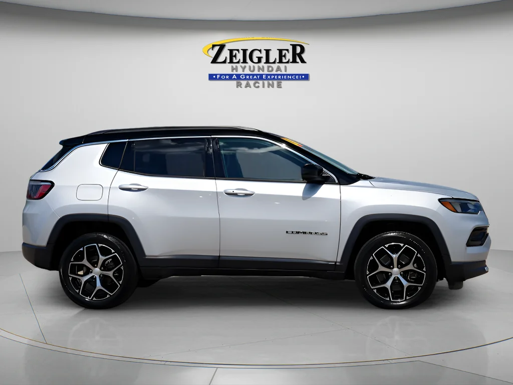 Used 2024 Silver Jeep Limited image 8