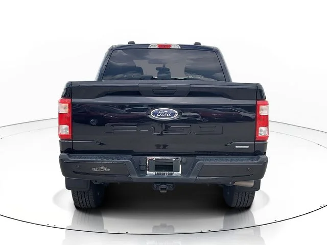 Used 2022 Black Ford XL image 6