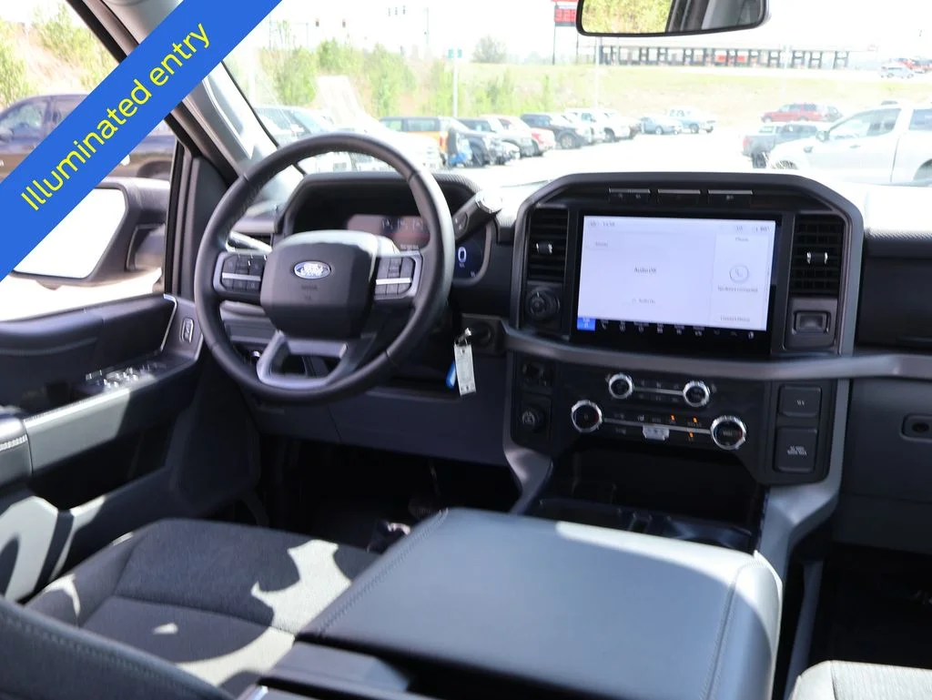 Used 2024 Silver Ford XLT image 15