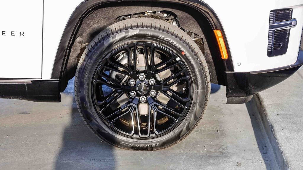 New 2026 Bright White Clearcoat Jeep Limited Reserve image 11