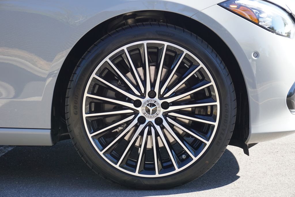 Used 2026 MANUFAKTUR Alpine Gray Mercedes-Benz C 300 image 17