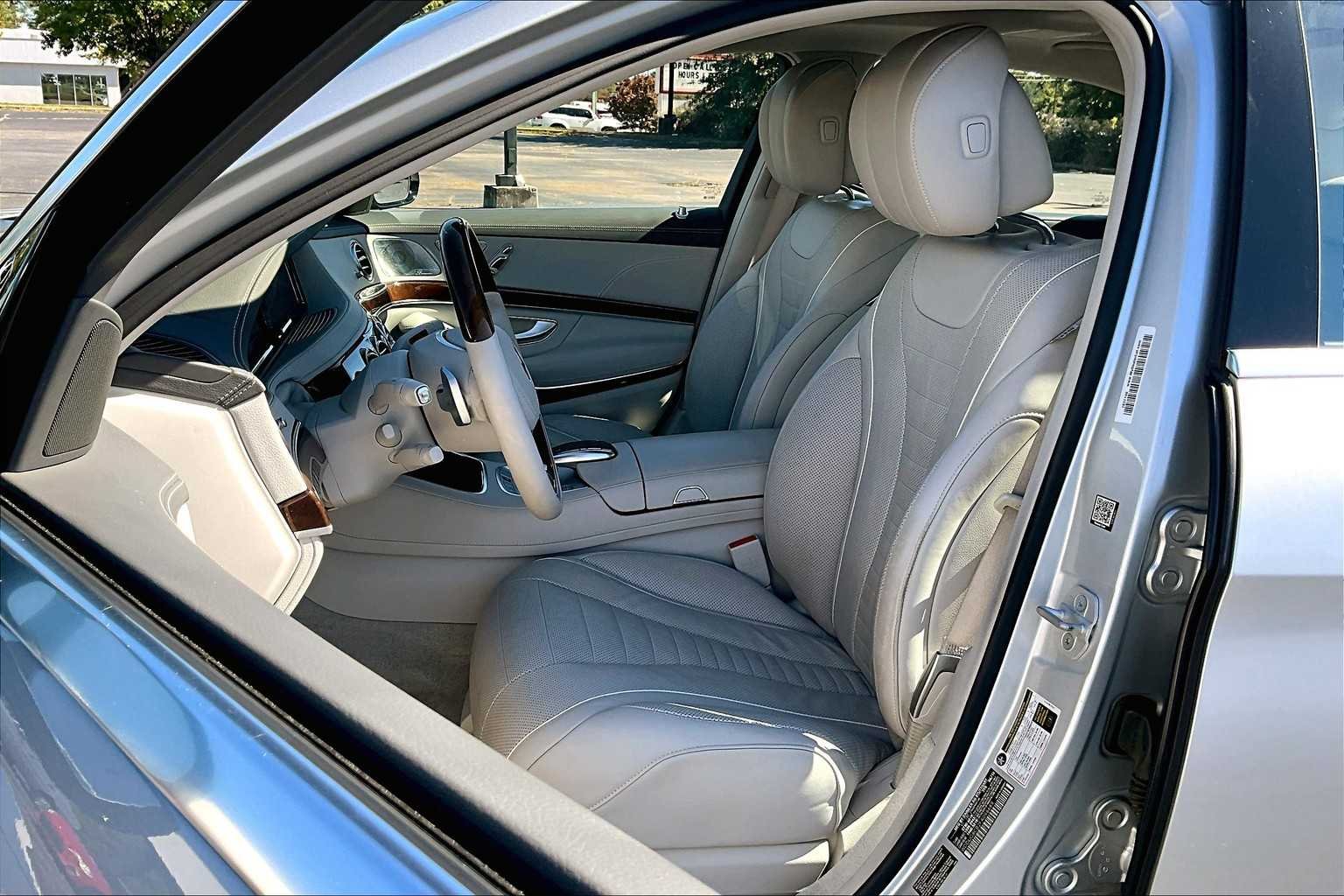 Pre-Owned 2015 Mercedes-Benz S 550