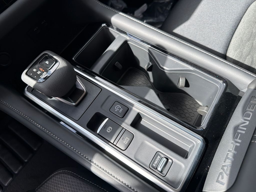 New 2026 Nissan Pathfinder SV 4D Sport Utility
