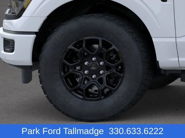 New 2026 Oxford White Ford XLT image 19
