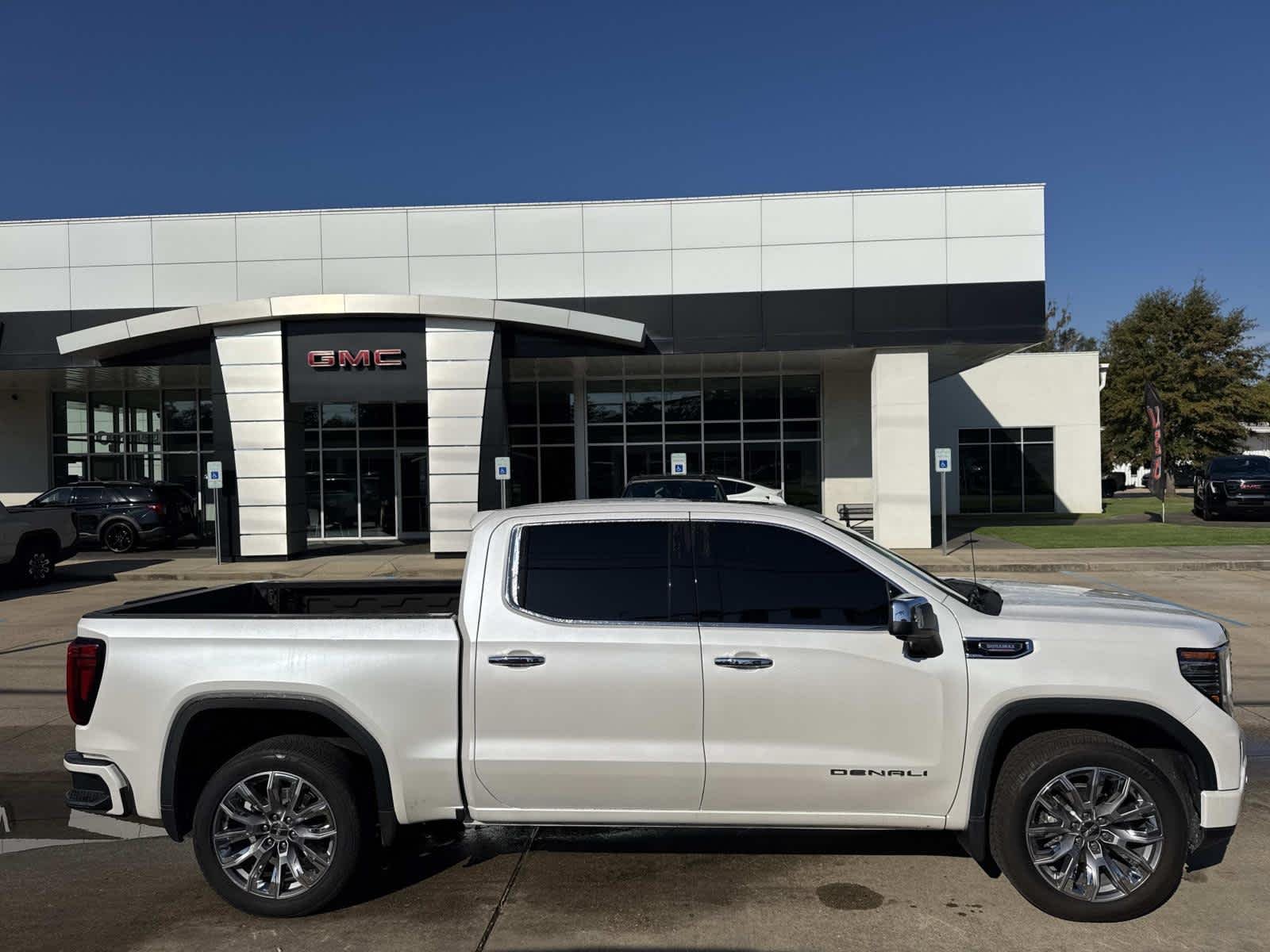 2025 GMC Sierra 1500 Denali
