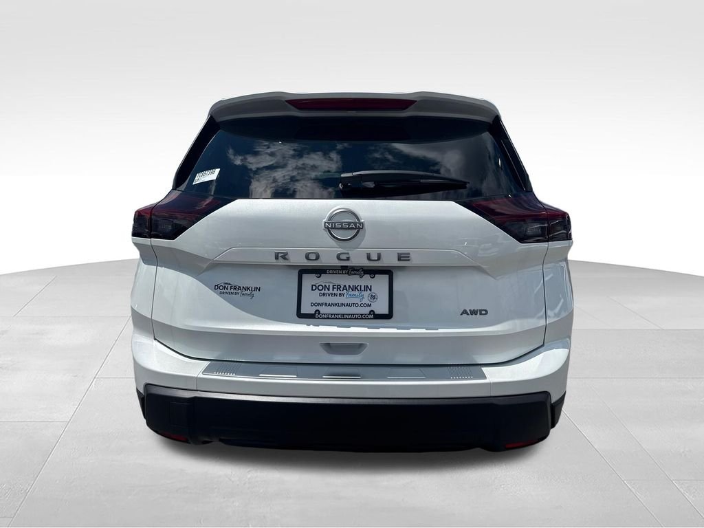New 2026 White Nissan SV image 4
