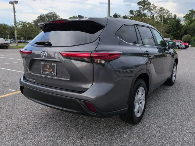 Used 2023 Gray Toyota L image 4