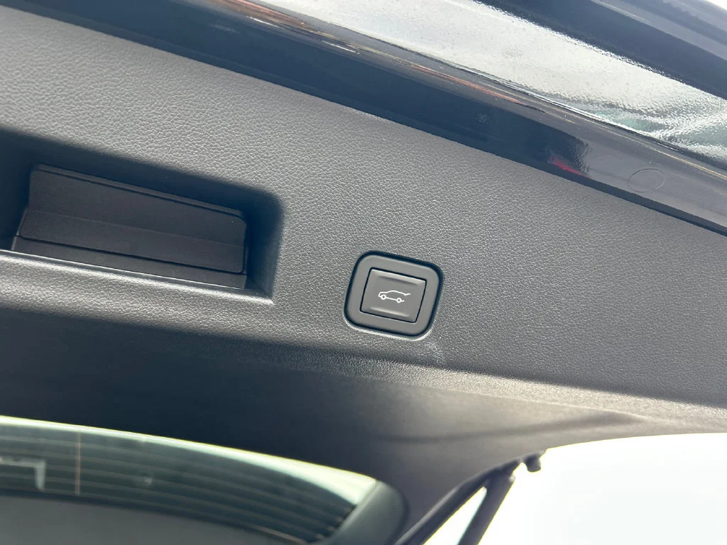 2026 GMC Acadia Elevation - Photo 38