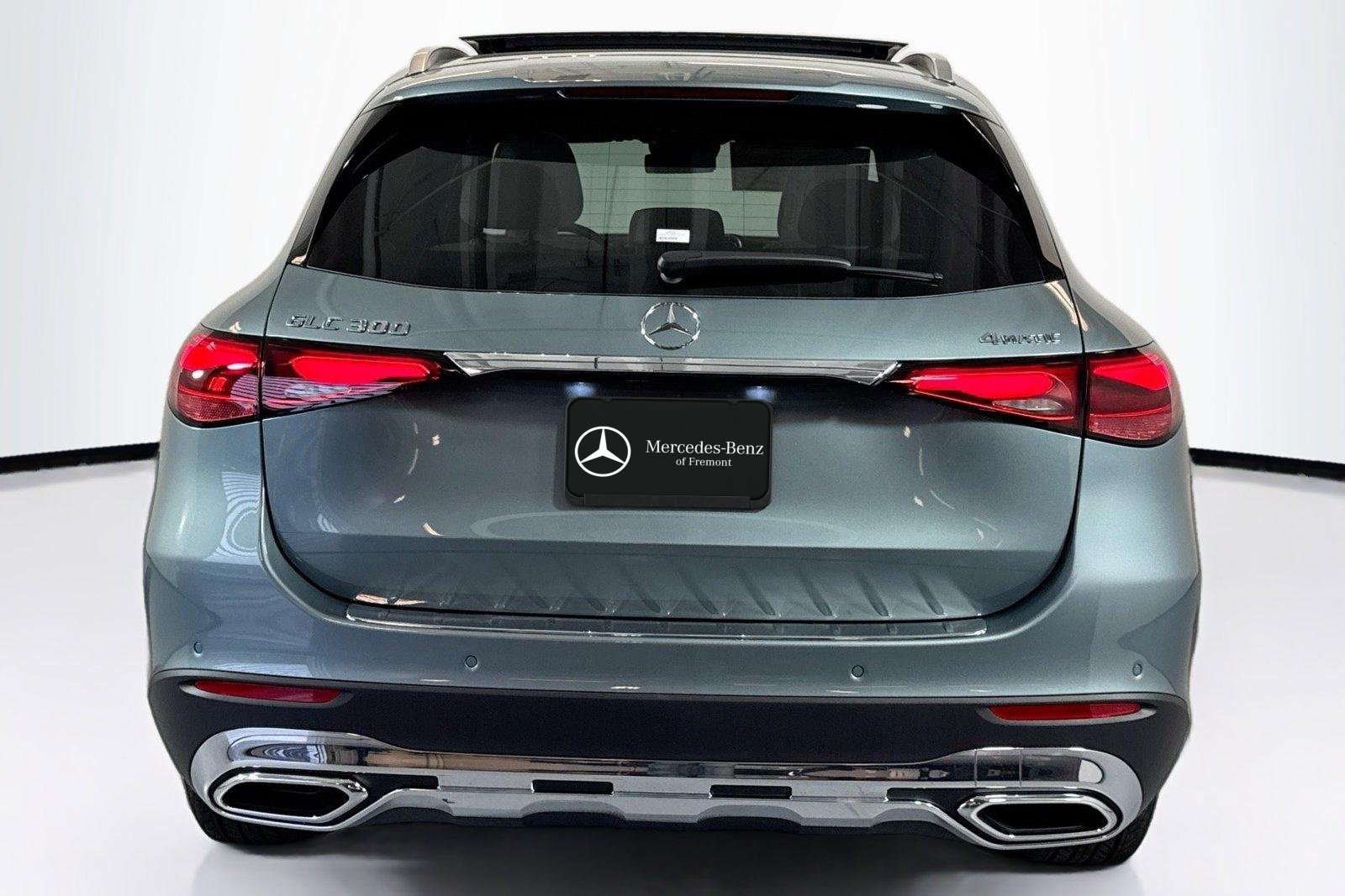 New 2026 Verde Silver Metallic Mercedes-Benz GLC 300 image 6