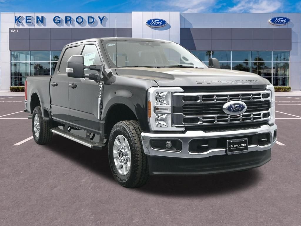 2024 Ford F-250 XL 4x4 Crew Cab 6-3/4' Box's photo
