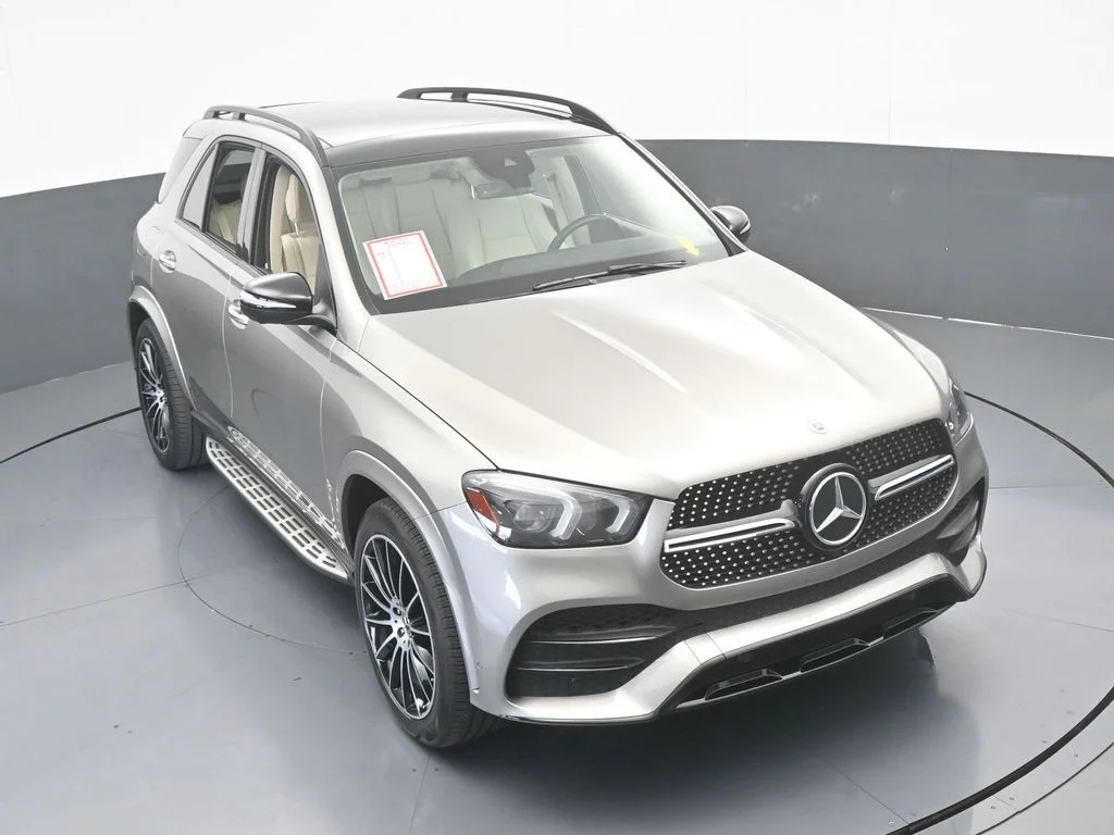 Used 2022 Gold Mercedes-Benz GLE 350 image 57