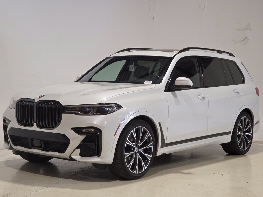 2022 BMW X7